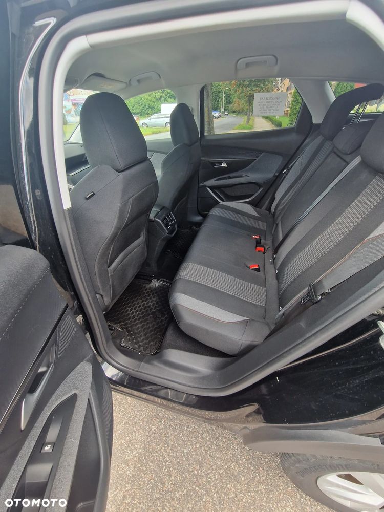 Peugeot 3008 - 11