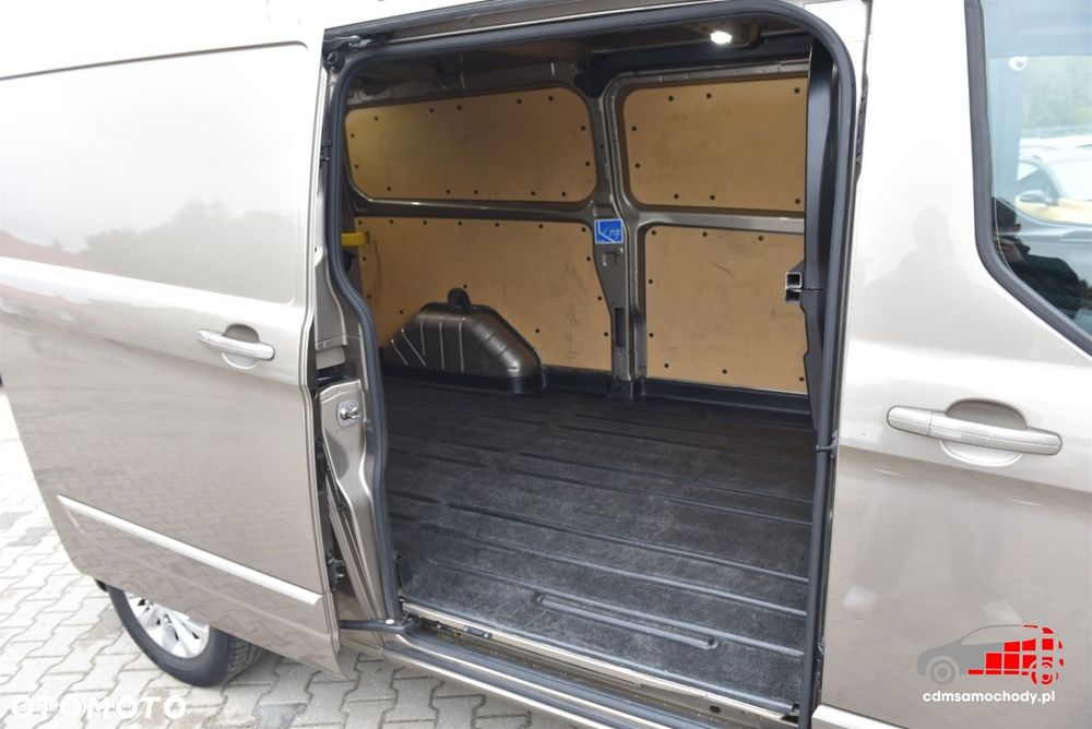 Ford Transit Custom - 17