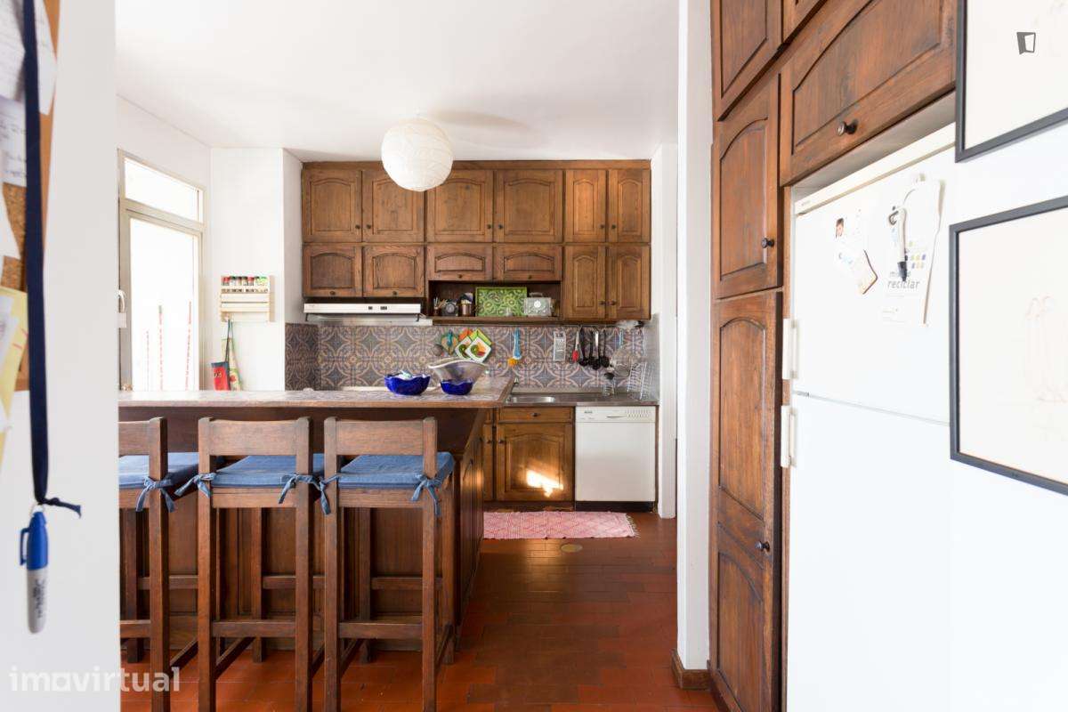 Quarto - localizado em Ramalde Porto - Grande imagem: 4/14