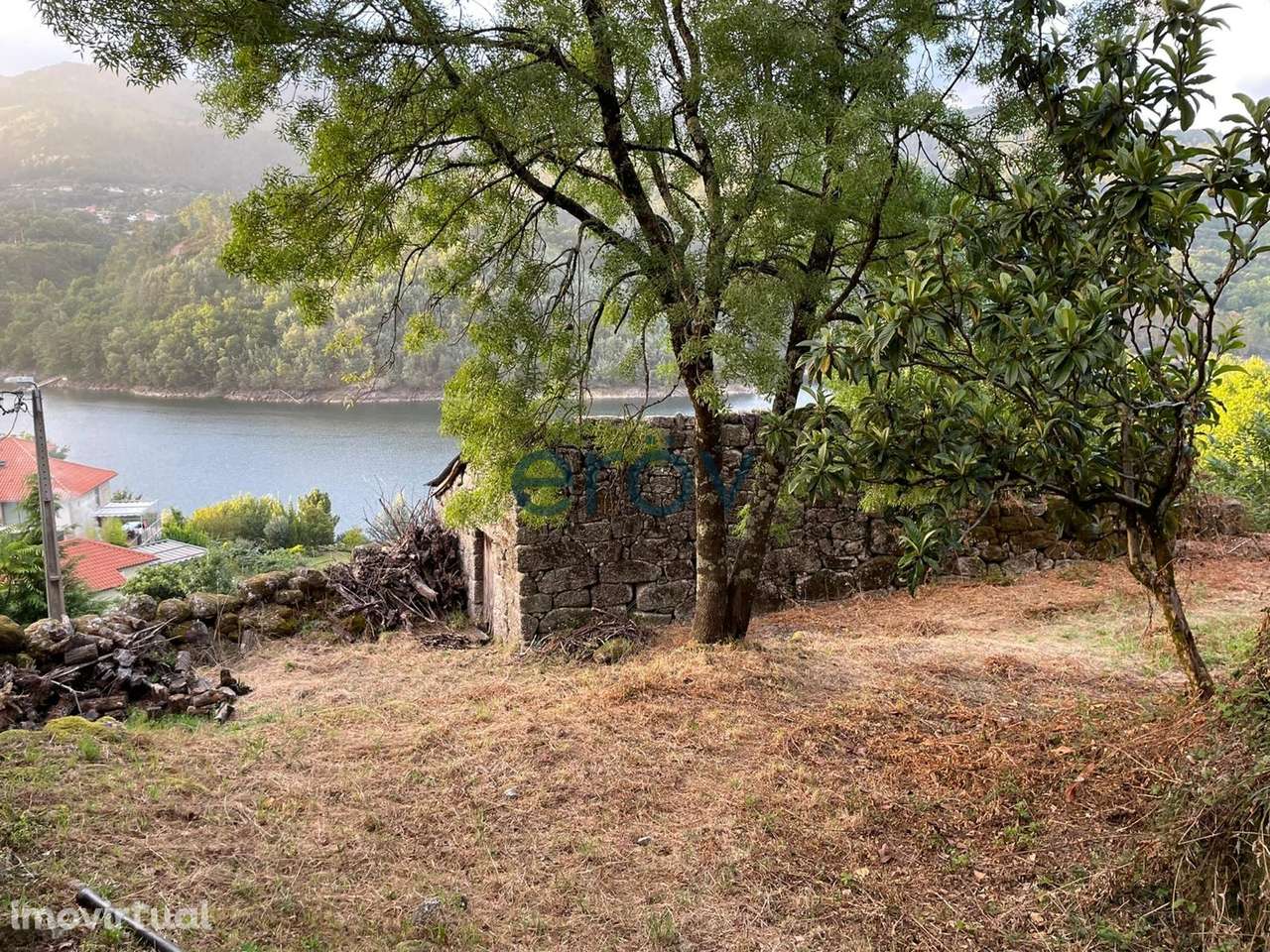 Terreno com PIP Aprovado e Vista Deslumbrante sobre a Barragem da Cani - Grande imagem: 2/8