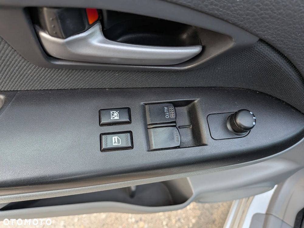 Suzuki SX4 - 10