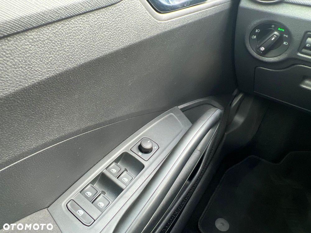 Skoda Fabia 1.5 TSI DSG Selection - 17