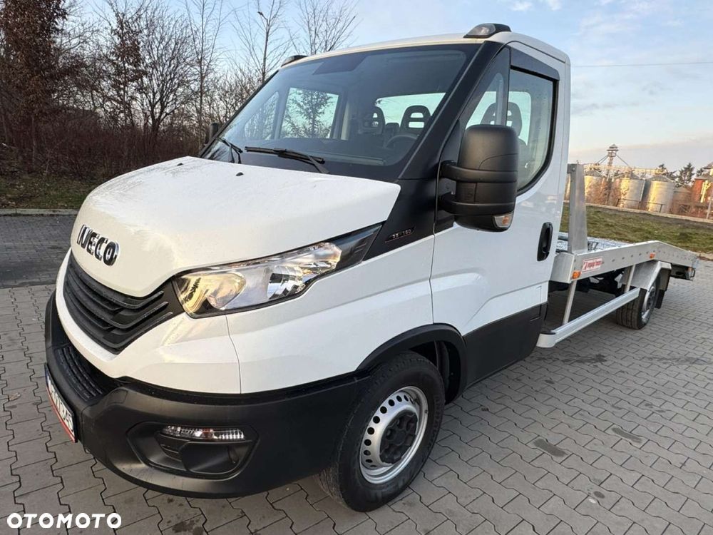 Iveco Daily - 12