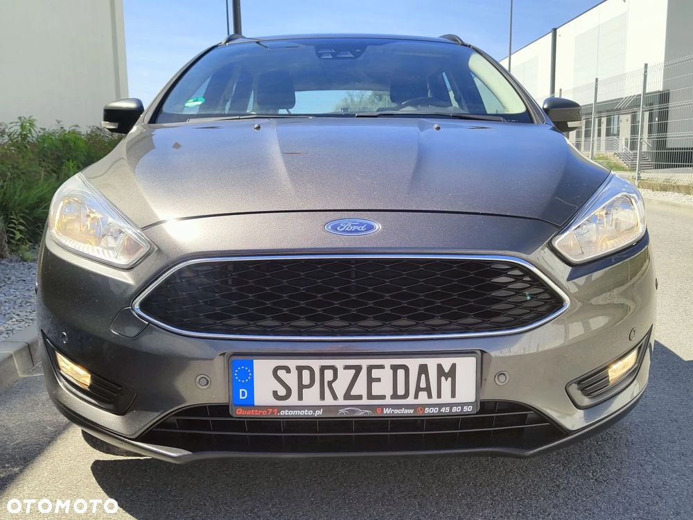 Ford Focus 1.0 EcoBoost Titanium - 10
