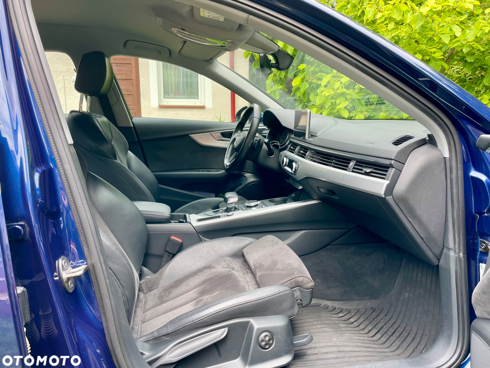 Audi A4 2.0 TFSI ultra S tronic - 14