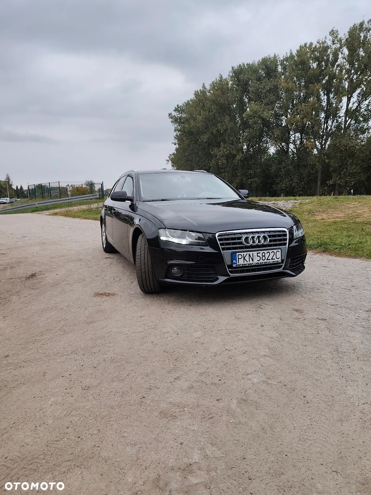 Audi A4 Avant - 16