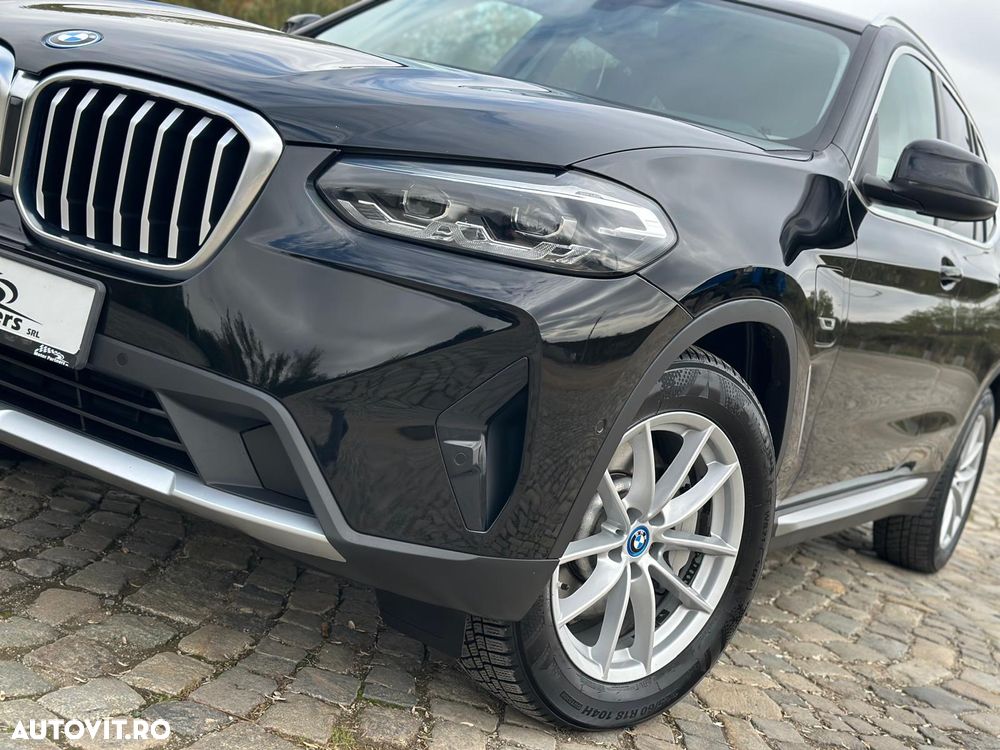BMW X3 xDrive30e AT PHEV - 14