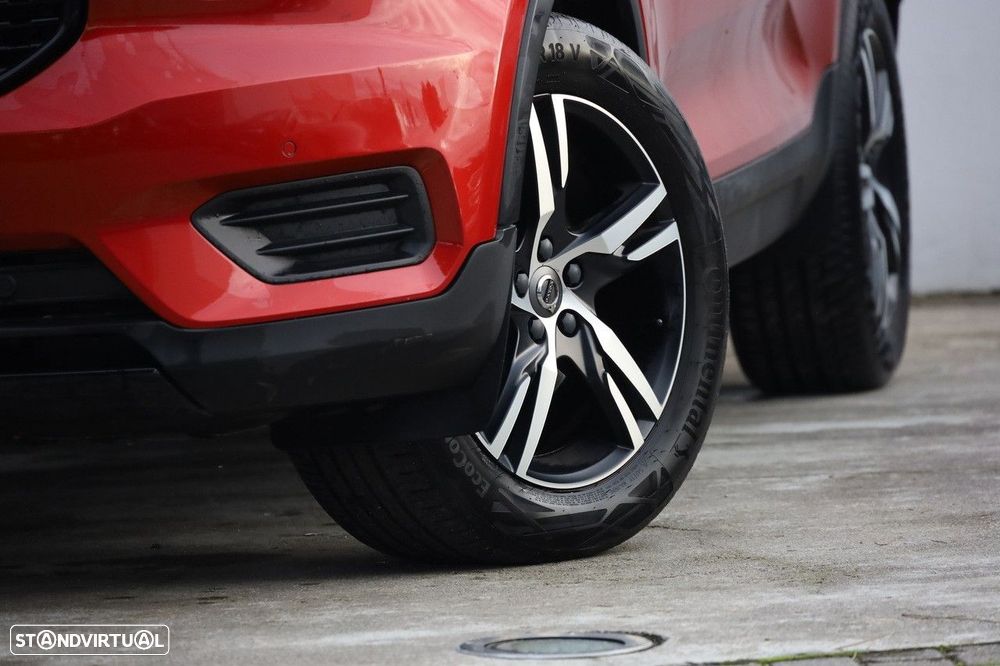 Volvo XC 40 2.0 D3 R-Design Geartronic - 36