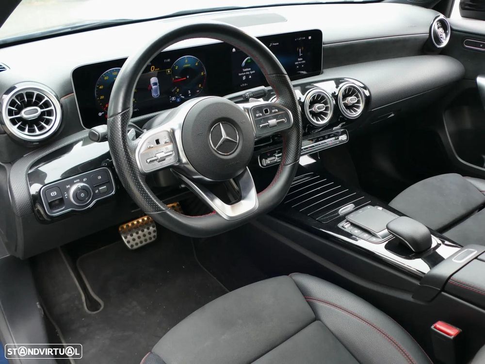 Mercedes-Benz A 180 d AMG Line Aut. - 24
