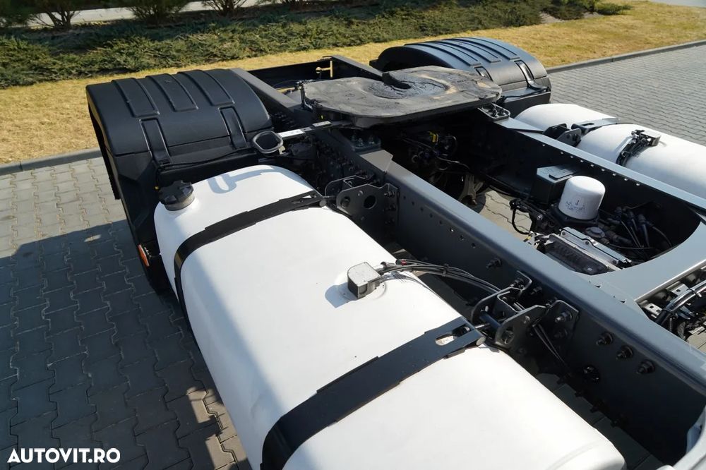 Volvo FH 500 / XXL / I-SAVE / LOWDECK / MEGA / I-PARK COOL / TV / JANTE DIN ALIAJ / CONTRACT DE REPARAȚIE POST-SERVICE - 18