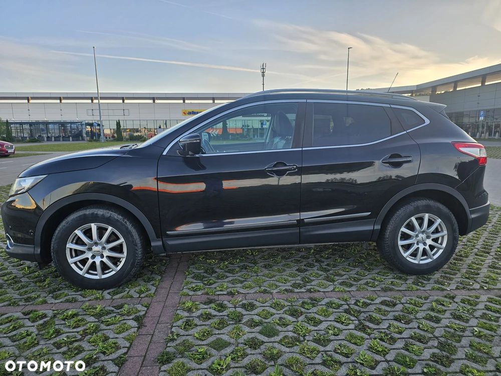 Nissan Qashqai 1.6 DCi Tekna Xtronic EU6 - 4
