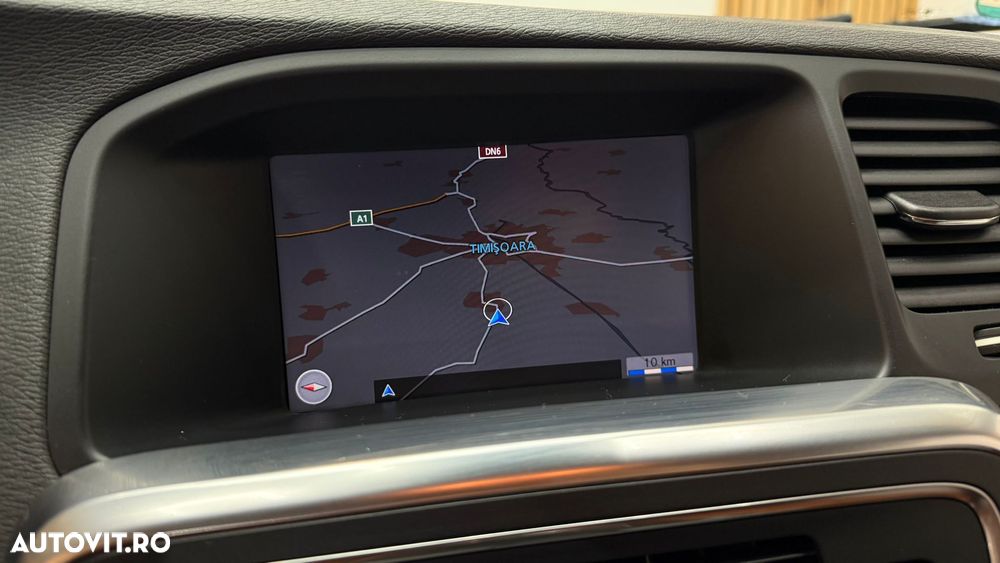 Volvo V60 D3 Momentum - 22