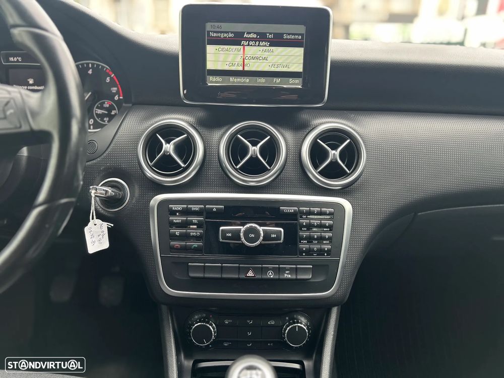 Mercedes-Benz A 180 CDI (BlueEFFICIENCY) Urban - 14