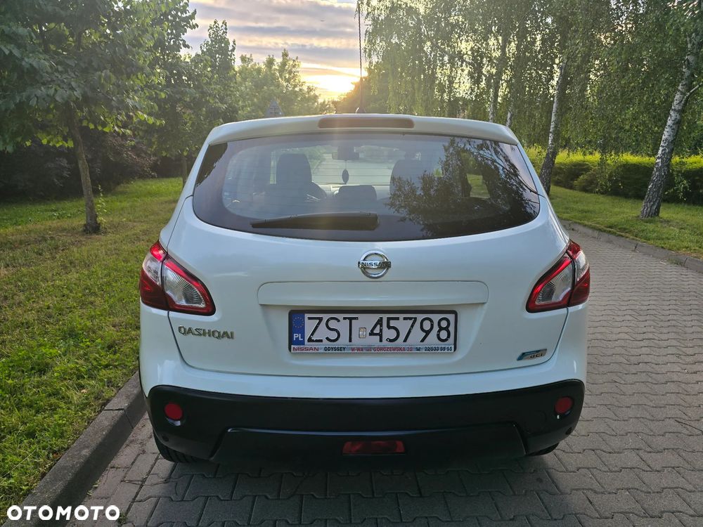 Nissan Qashqai 1.6 dCi I-Way - 9