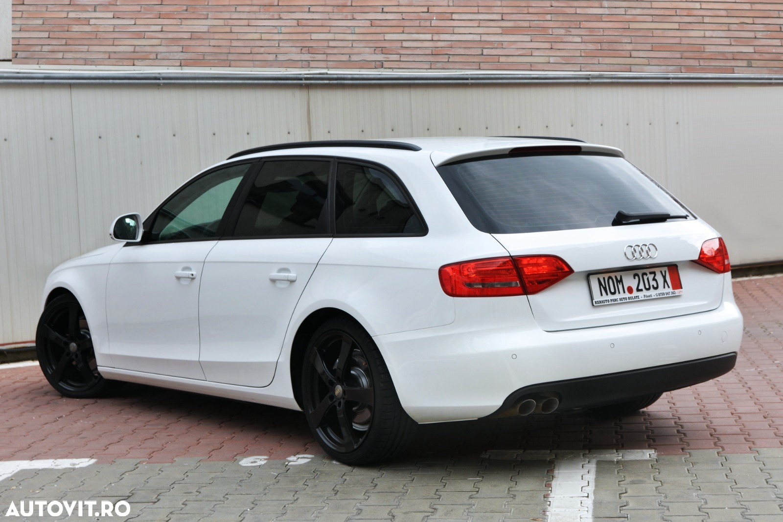Audi A4 2.0 TDI Avant - 12