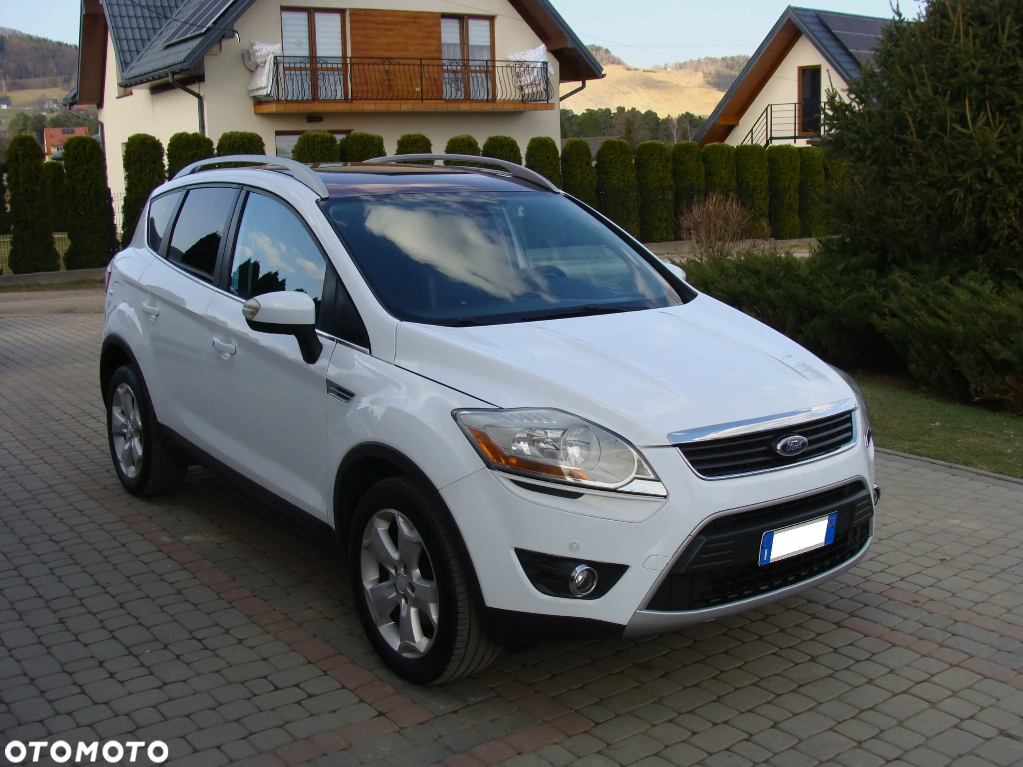 Ford Kuga 2.0 TDCi 4x4 Titanium - 12