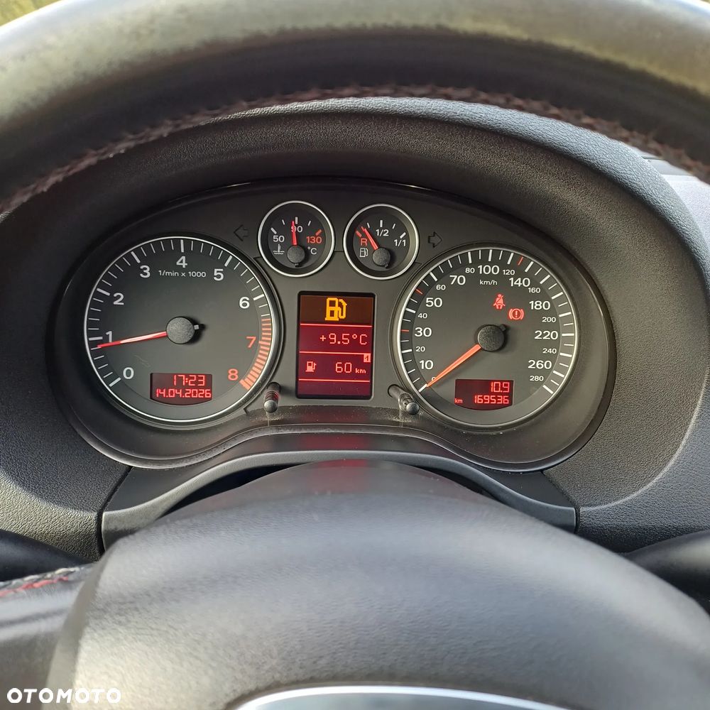 Audi A3 3-drzwiowe 2.0 TFSI S line Sportpaket - 28