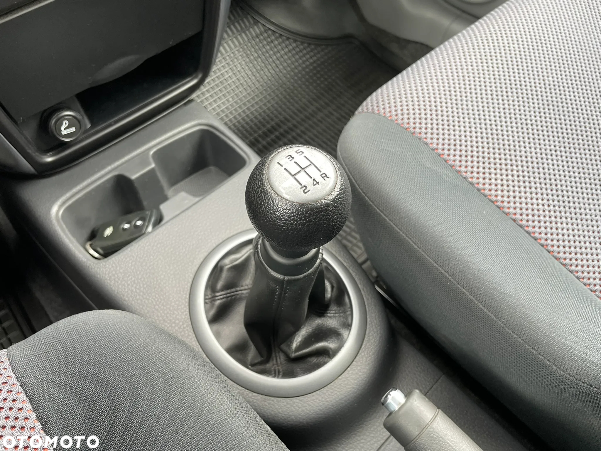 Suzuki SX4 - 31