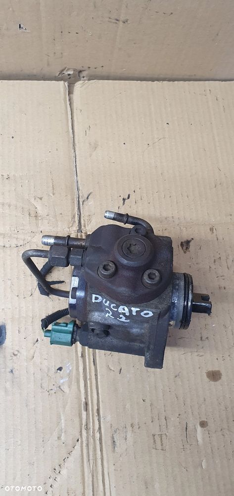 Pompa wtryskowa paliwa Fiat Ducato III 2.2 JTD 6C1Q-9B395-AB - 2