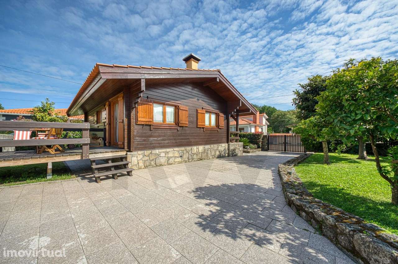 MORADIA EXCLUSIVA TÉRREA COM JARDIM EM VILA NOVA DE CERVEIRA - Grande imagem: 3/14