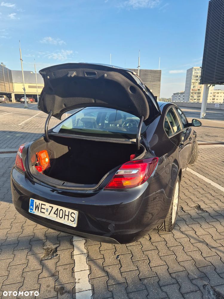 Opel Insignia 1.8 - 18