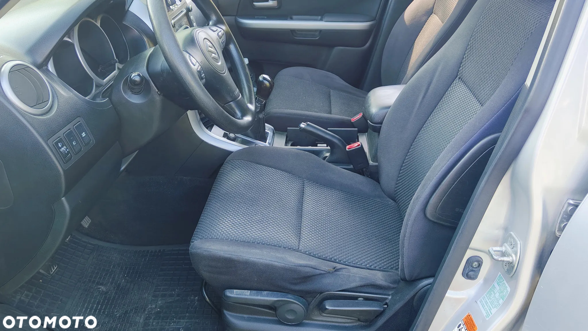 Suzuki Grand Vitara 1.9 DDiS - 3