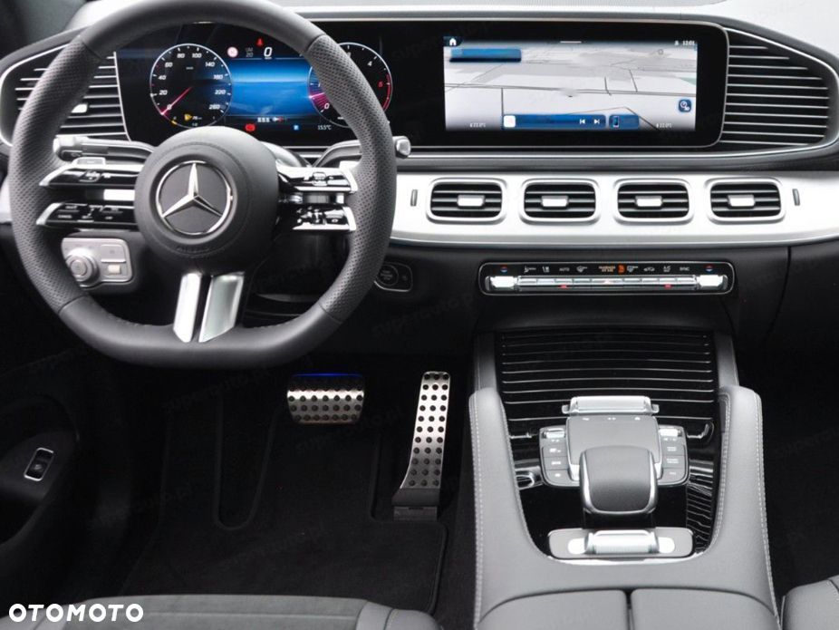 Mercedes-Benz GLE - 10