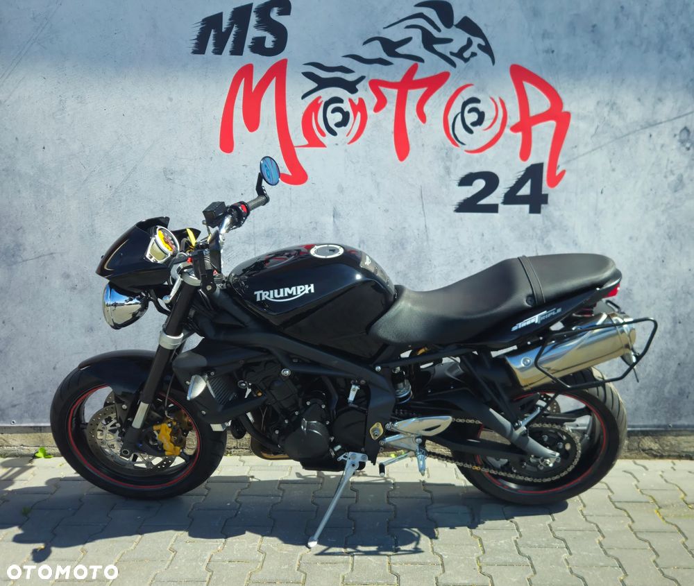 Triumph Street Triple - 7