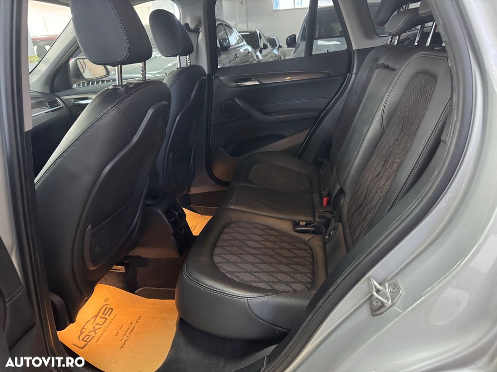 BMW X1 xDrive18d Aut. Sport Line - 22