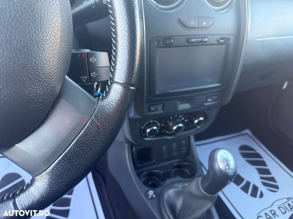 Dacia Duster 1.6 4x2 Prestige - 33
