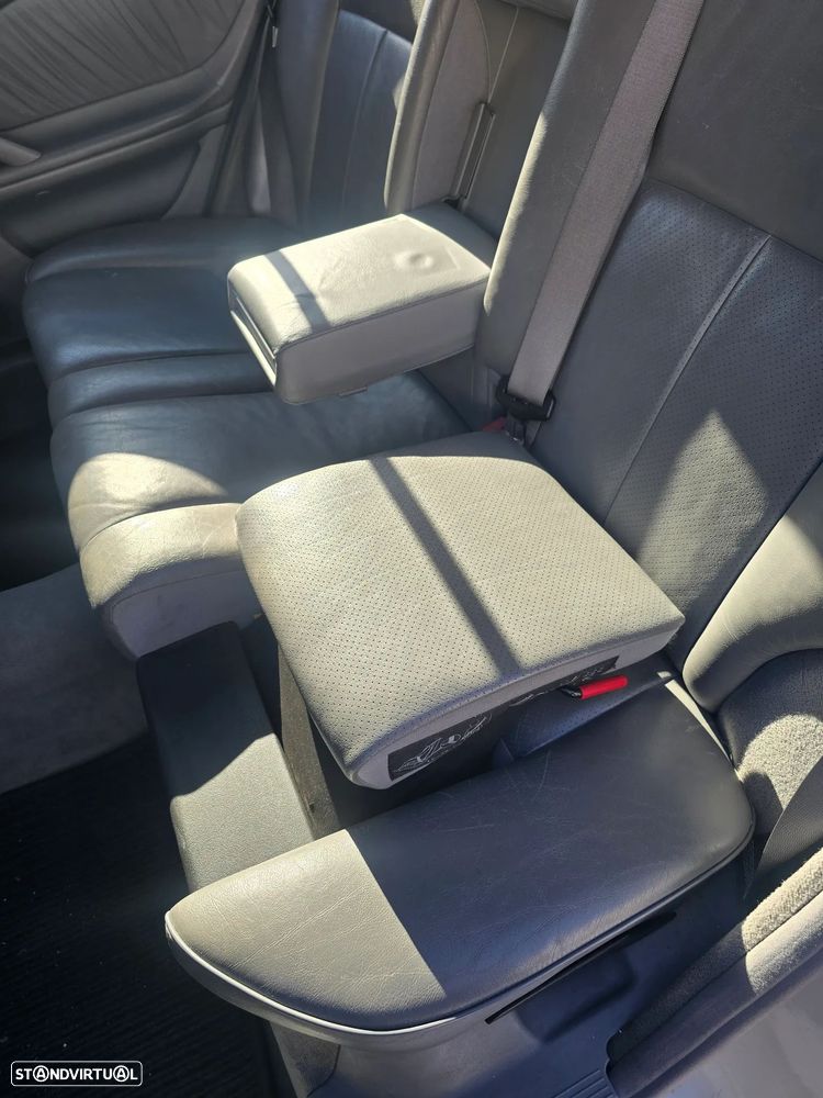 Mercedes-Benz E 320 CDi Avantgarde - 17