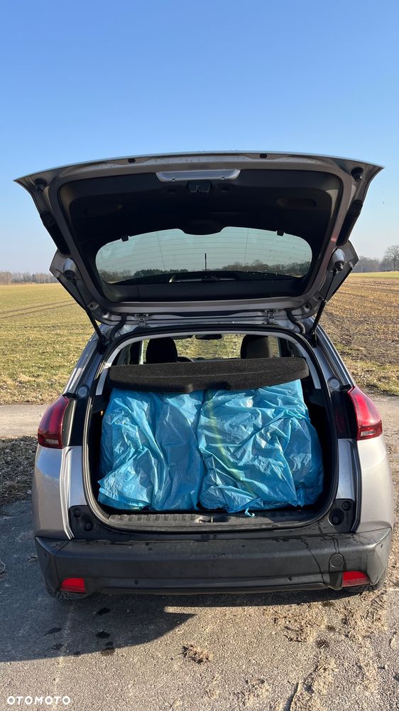 Peugeot 2008 1.6 BlueHDi Style - 8