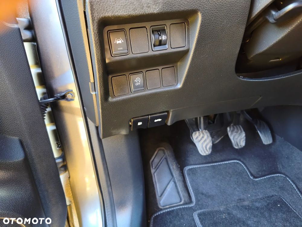 Nissan Qashqai 1.2 DIG-T Tekna EU6 - 20