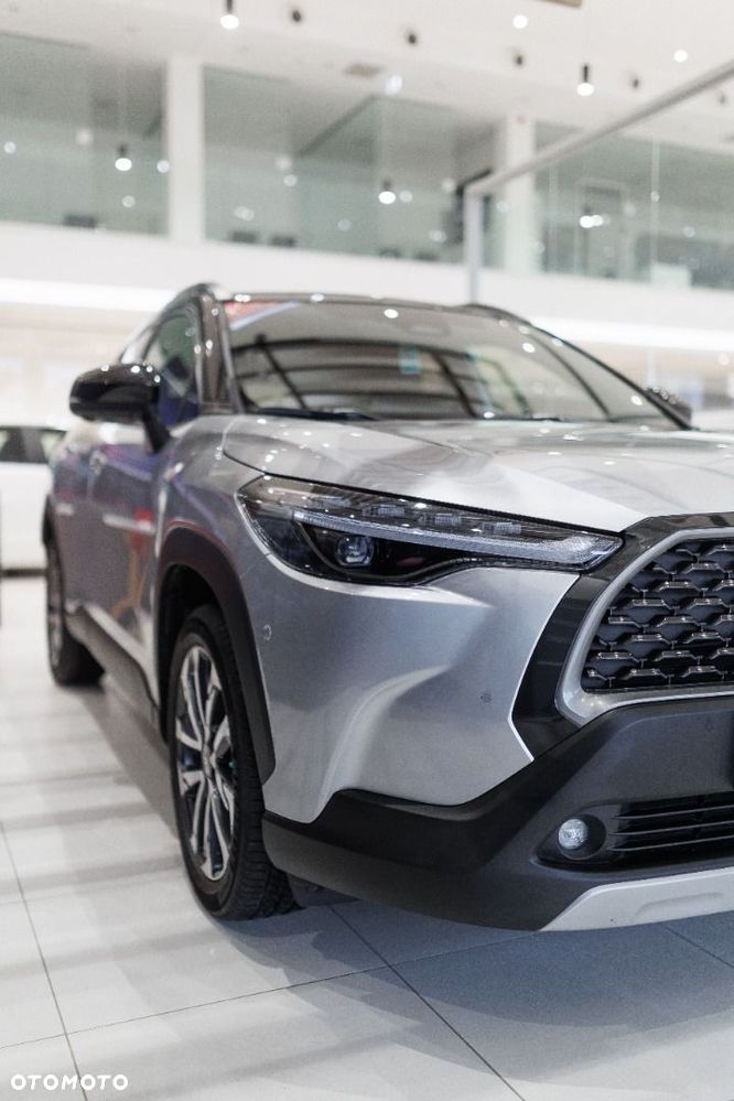 Toyota Corolla Cross - 16