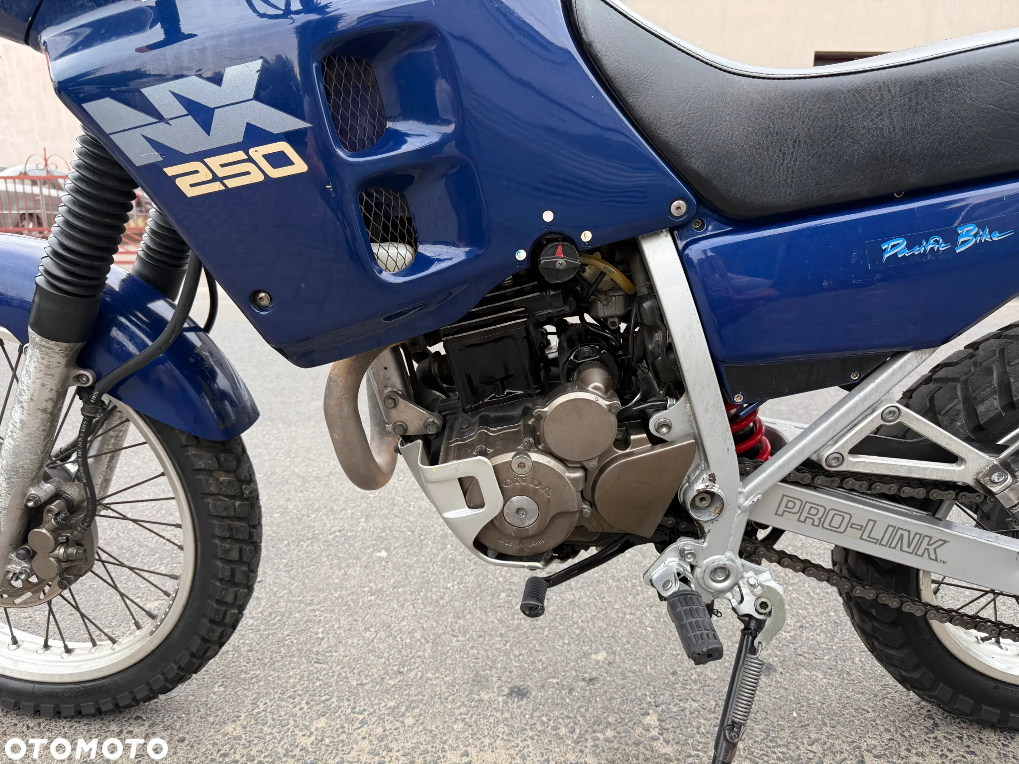 Honda NX - 19