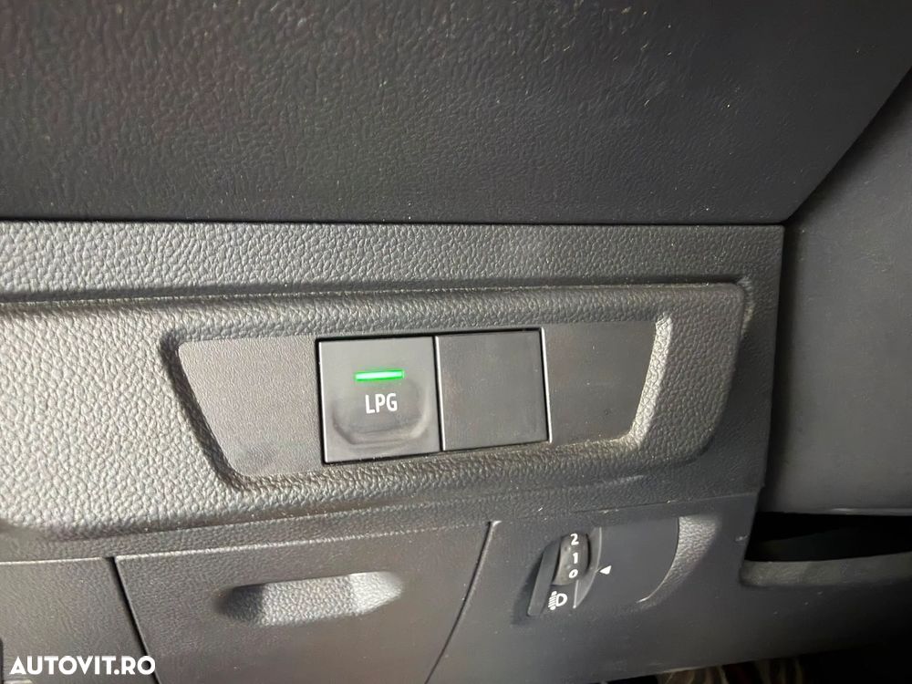 Dacia Logan TCe 90 MT6 Comfort - 11
