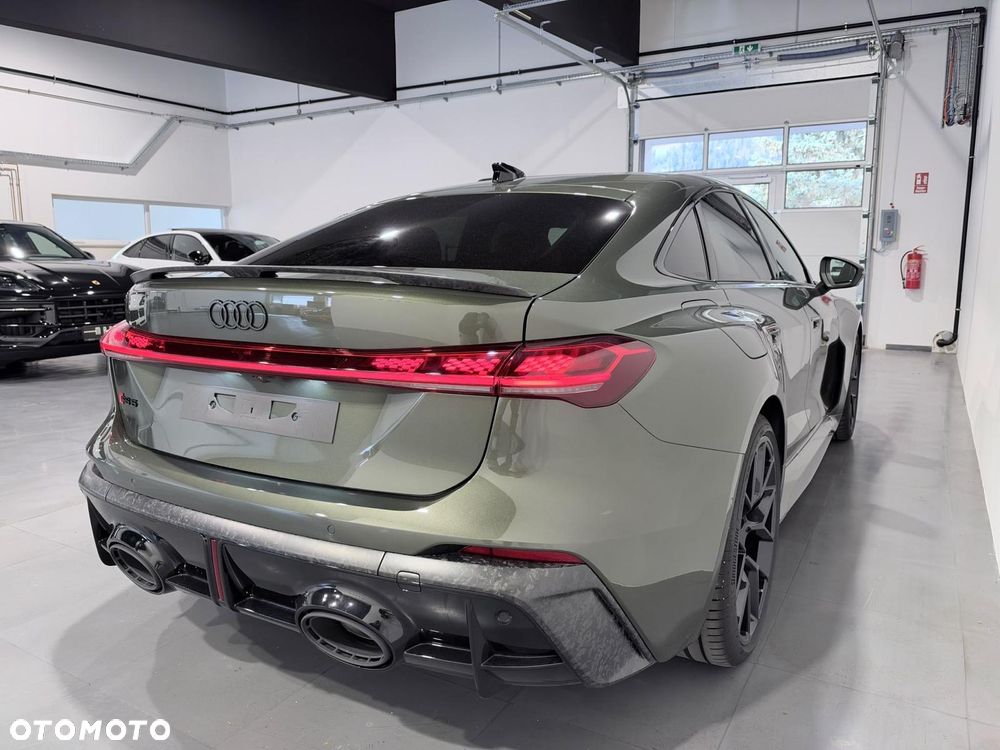 Audi RS5 Limousine - 3