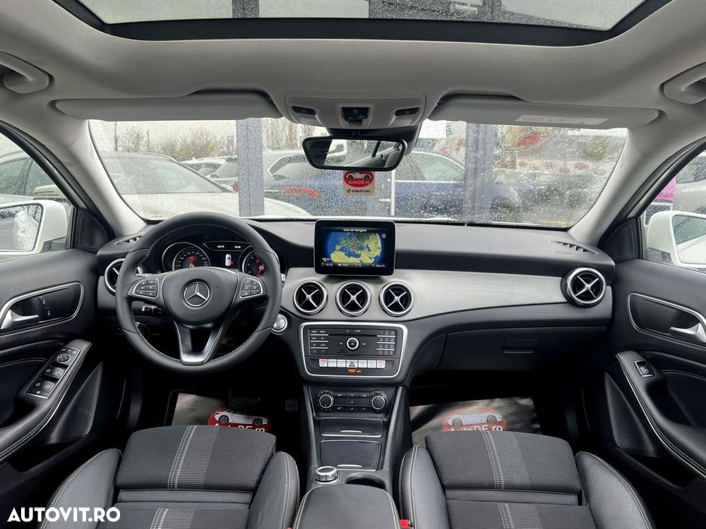 Mercedes-Benz GLA 180 7G-DCT Urban - 7