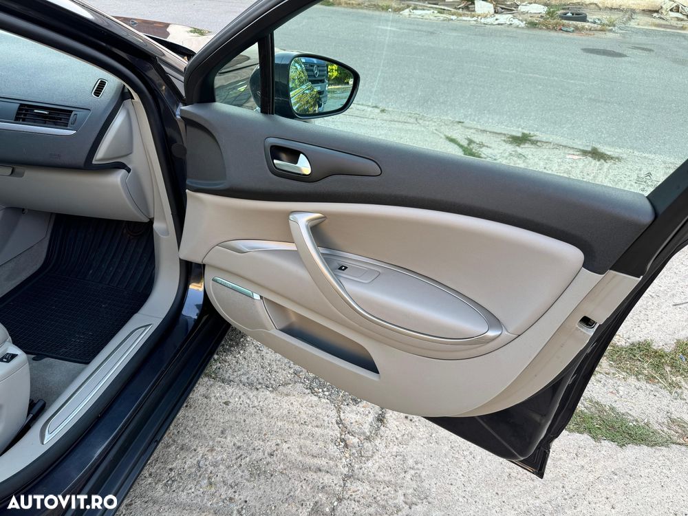 Citroën C5 HDi Exclusive - 8