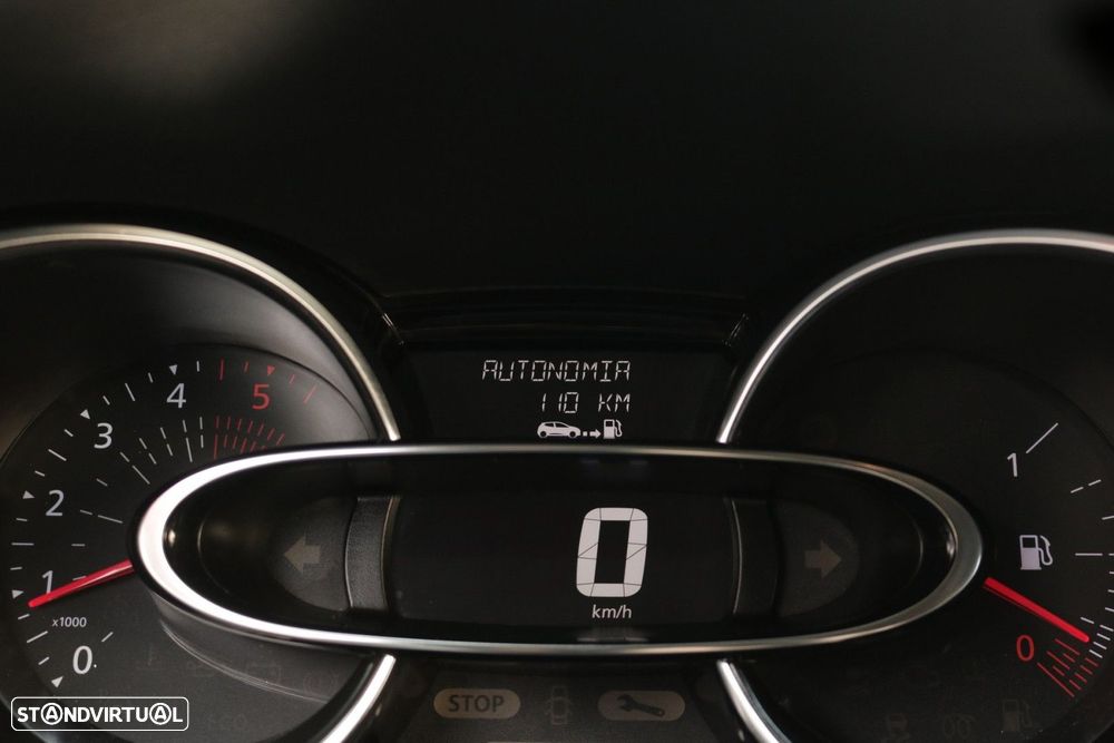 Renault Clio Sport Tourer 1.5 dCi Limited - 37