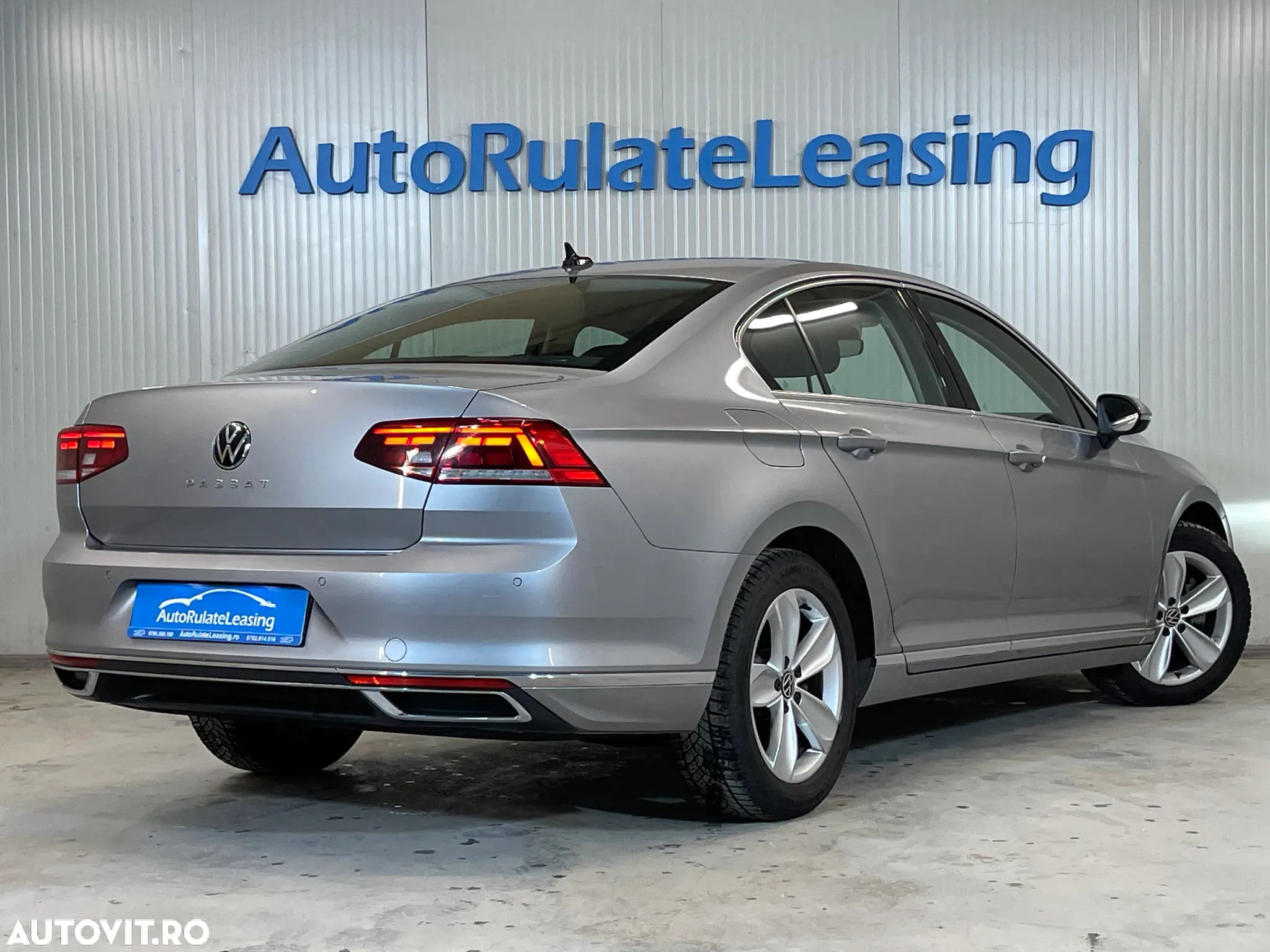 Volkswagen Passat 2.0 TDI DSG Highline - 3