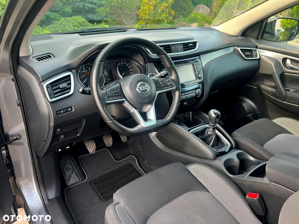 Nissan Qashqai 1.2 DIG-T Tekna+ - 26