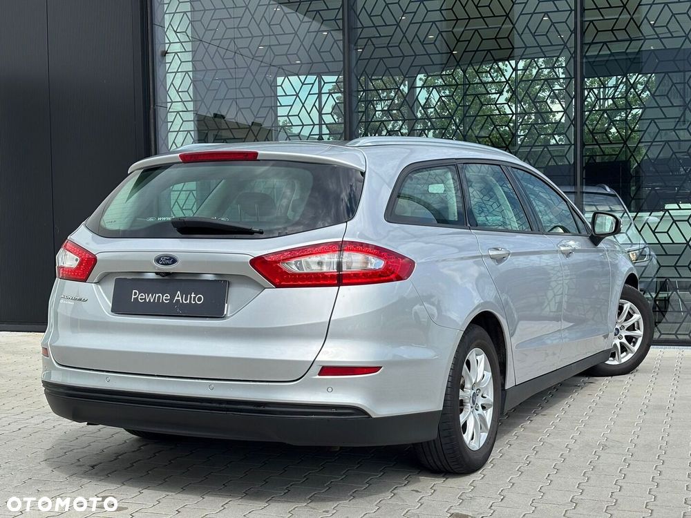 Ford Mondeo - 12