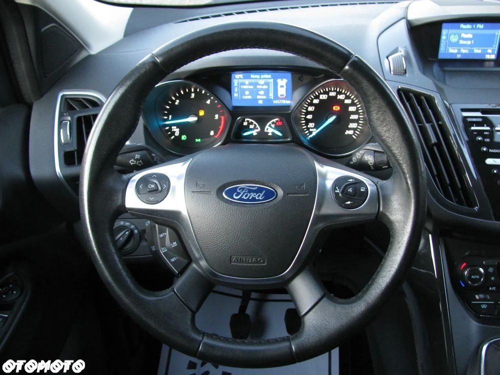 Ford Kuga 2.0 TDCi 2x4 Titanium - 22