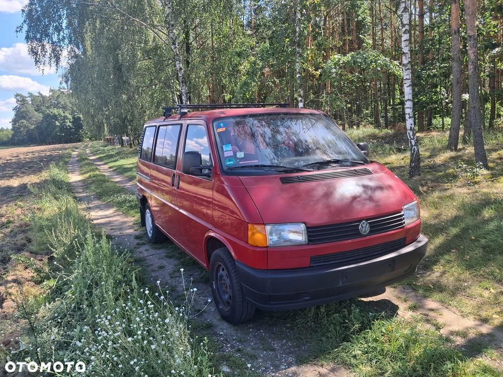 Volkswagen Multivan - 1