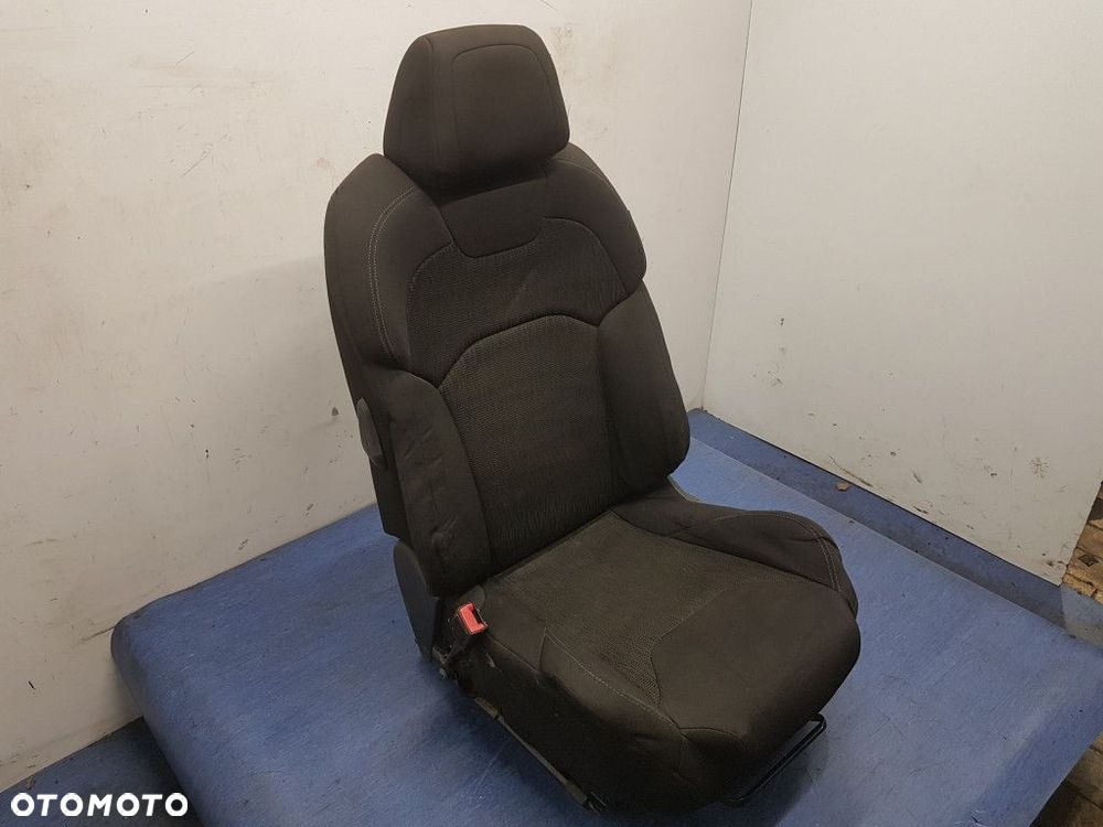 CITROEN C5 III FOTEL KIEROWCY - 4