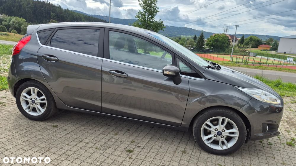 Ford Fiesta 1.0 EcoBoost STart-Stop Titanium - 3