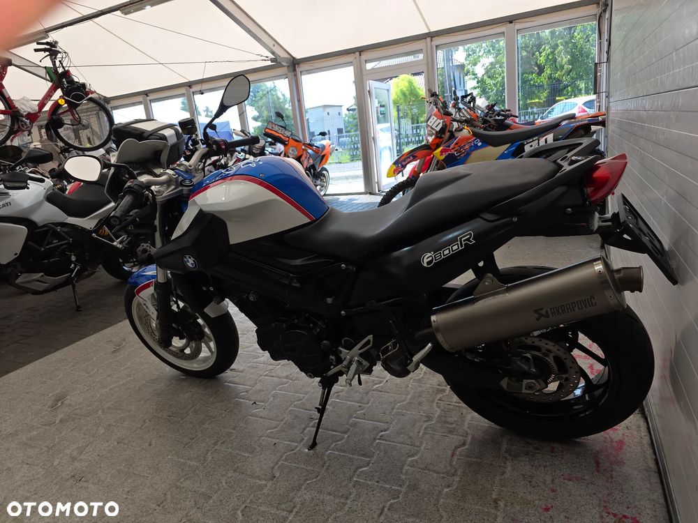 BMW F - 21