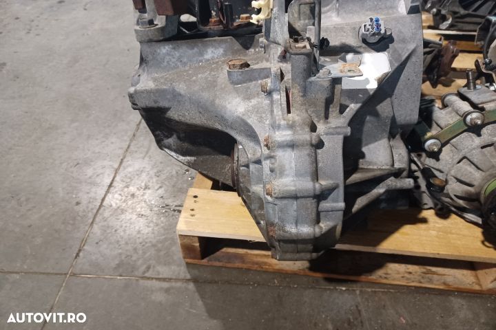 Cutie de viteze manuala RF7J 2.0 D  MX1253 Mazda 5 - 4