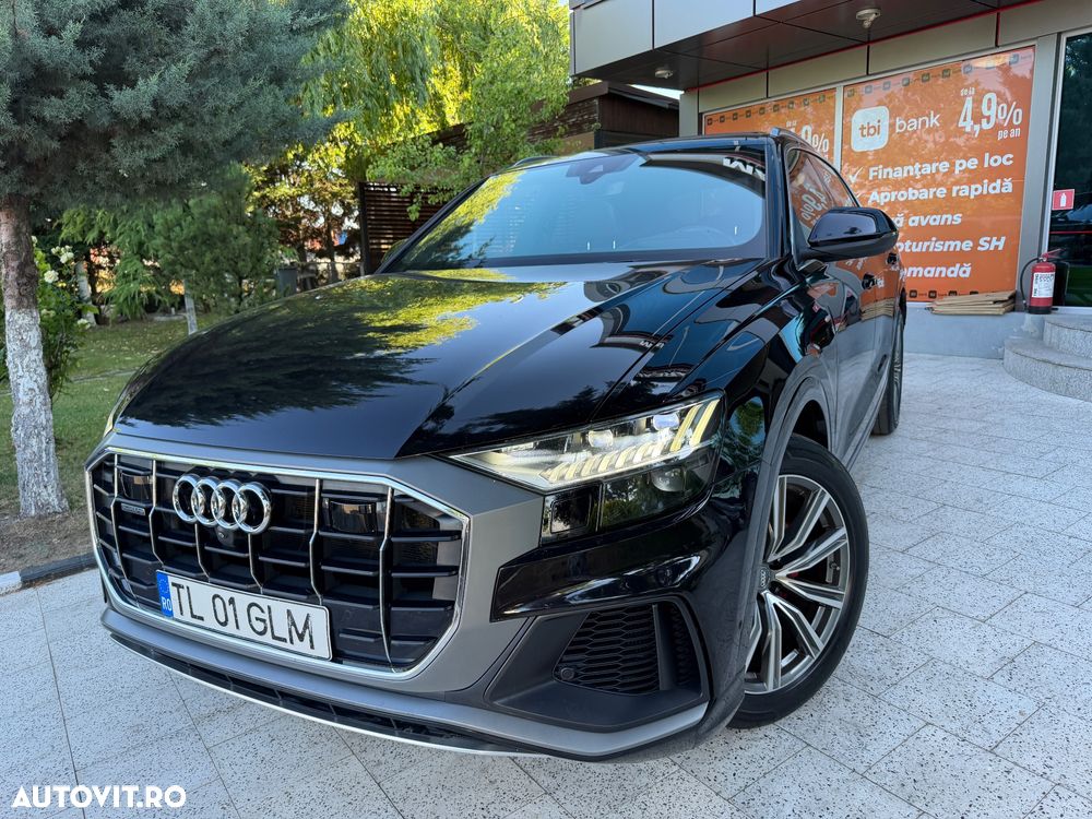 AUDI Q8 2019